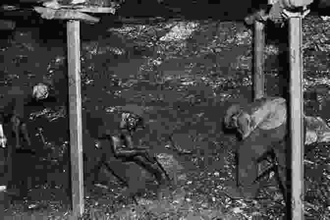 Women Working In A Coal Mine During The Industrial Revolution Stories Of Women During The Industrial Revolution: Changing Roles Changing Lives (Women S Stories From History)